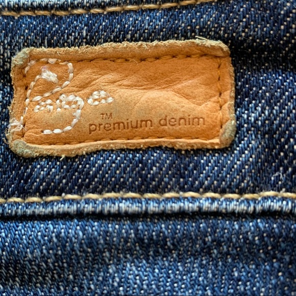 Paige Low/Mid-Rise Bell Bottom-style Jeans. - Picture 15 of 16